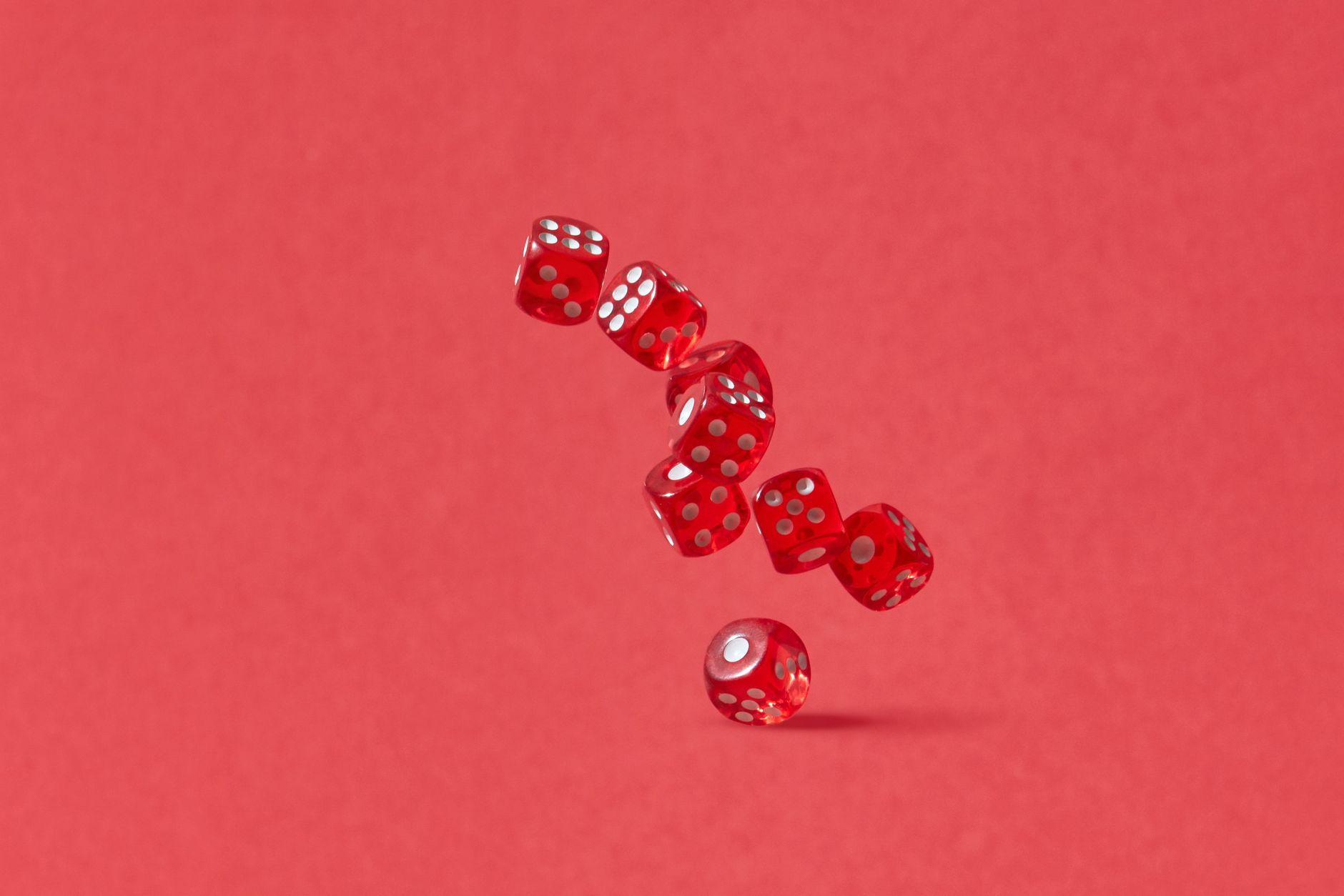Under and Over 7 en 1xBet Perú — reglas, símbolos y modos